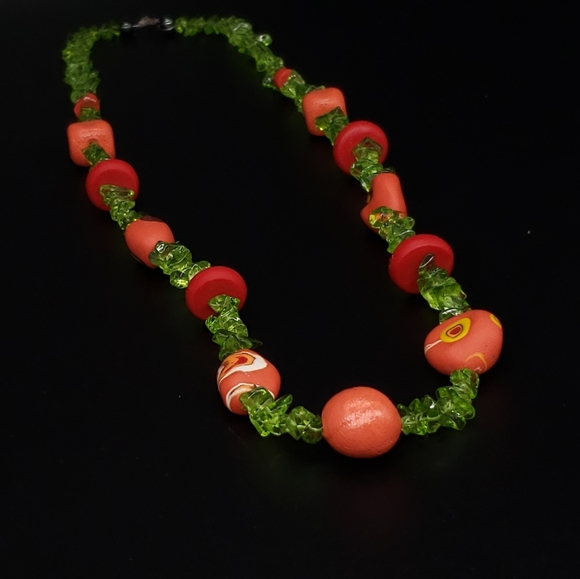 Maybe a good Halloween Necklace - Picture 2 of 7